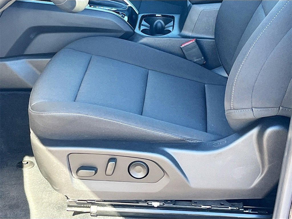 Used 2024 Chevrolet Colorado Trail Boss w/ Advanced Trailering Package image 18