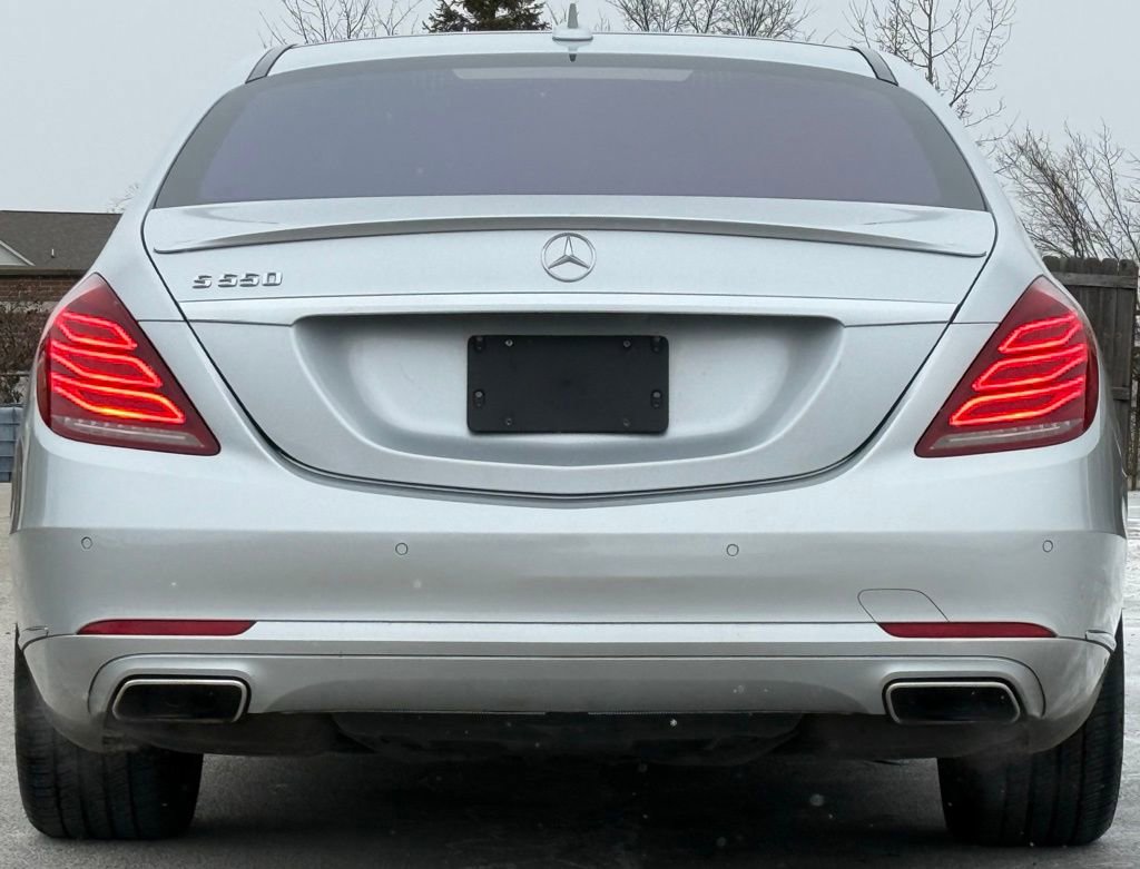 Used 2015 Mercedes-Benz S 550 Sedan image 4
