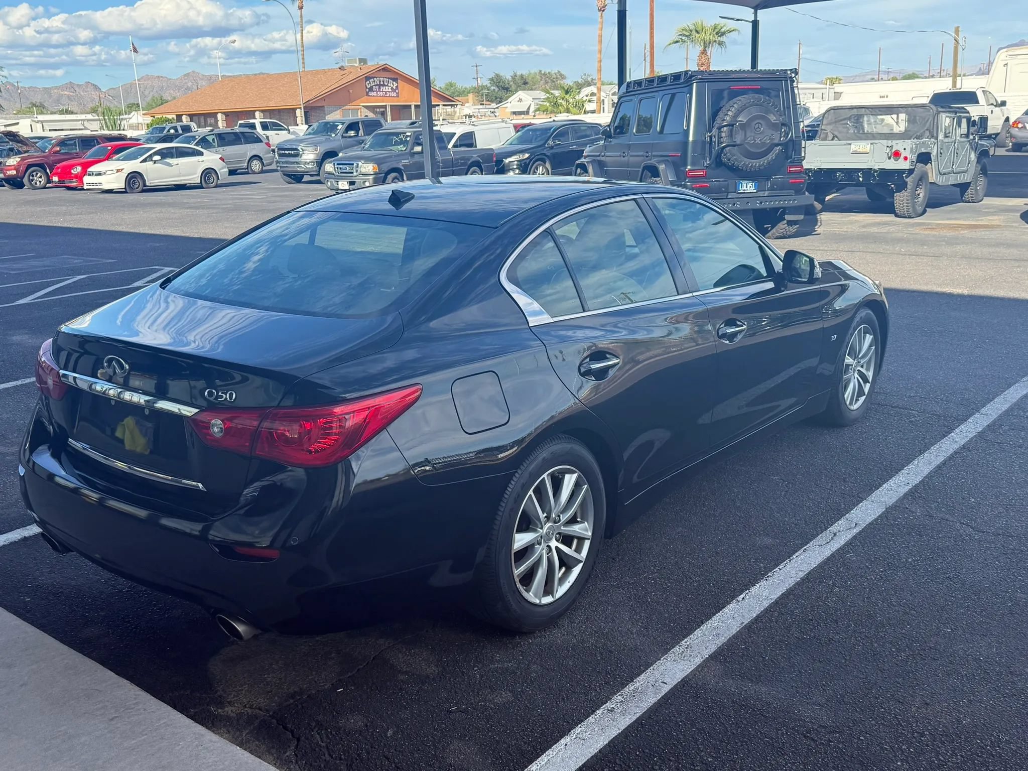 Used 2014 INFINITI Q50 Premium w/ Deluxe Touring Package RWD image 8