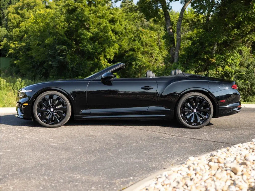 Certified 2025 Bentley Continental GTC AWD/4WD image 8