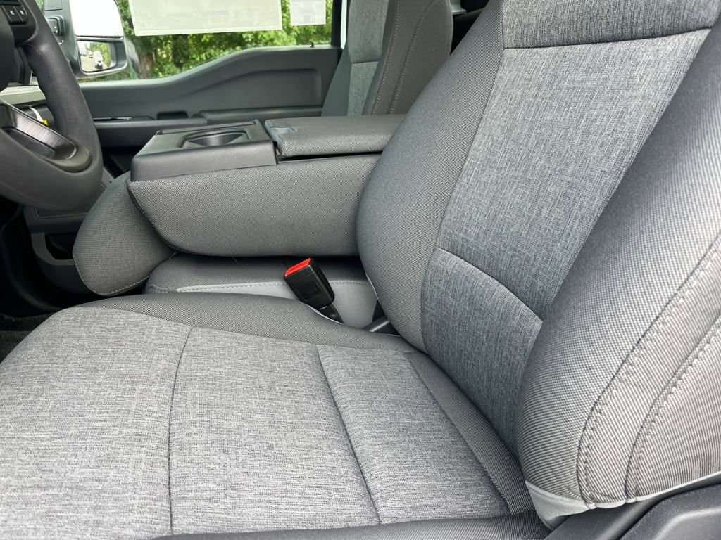 New 2025 Ford F350 XL image 16