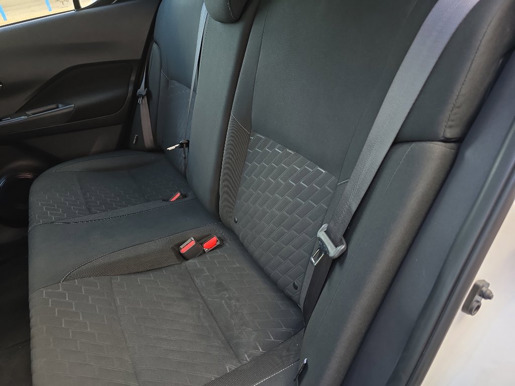 Used 2024 Nissan Kicks SV image 26