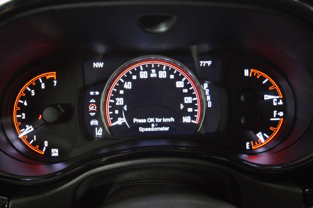 Used 2024 Dodge Durango GT image 32