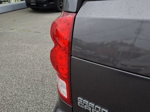 Used 2016 Dodge Grand Caravan SE FWD image 39