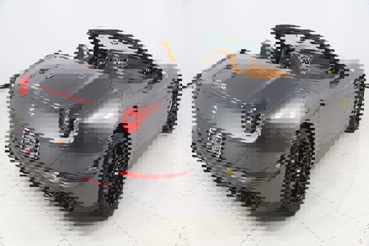 Used 2018 Ferrari California T image 84