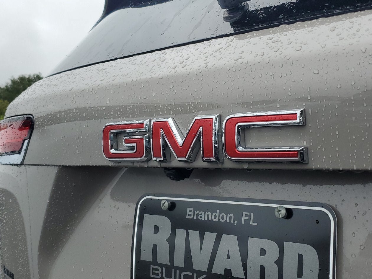 New 2027 GMC Terrain Elevation FWD image 7