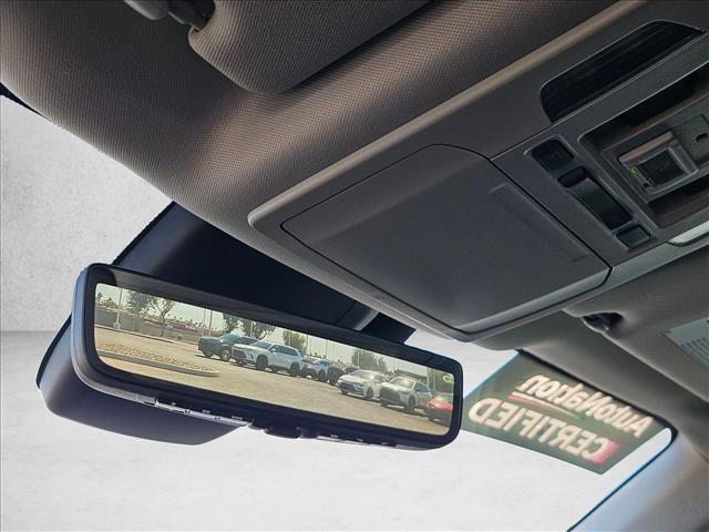 Used 2021 Toyota Highlander Platinum FWD image 22