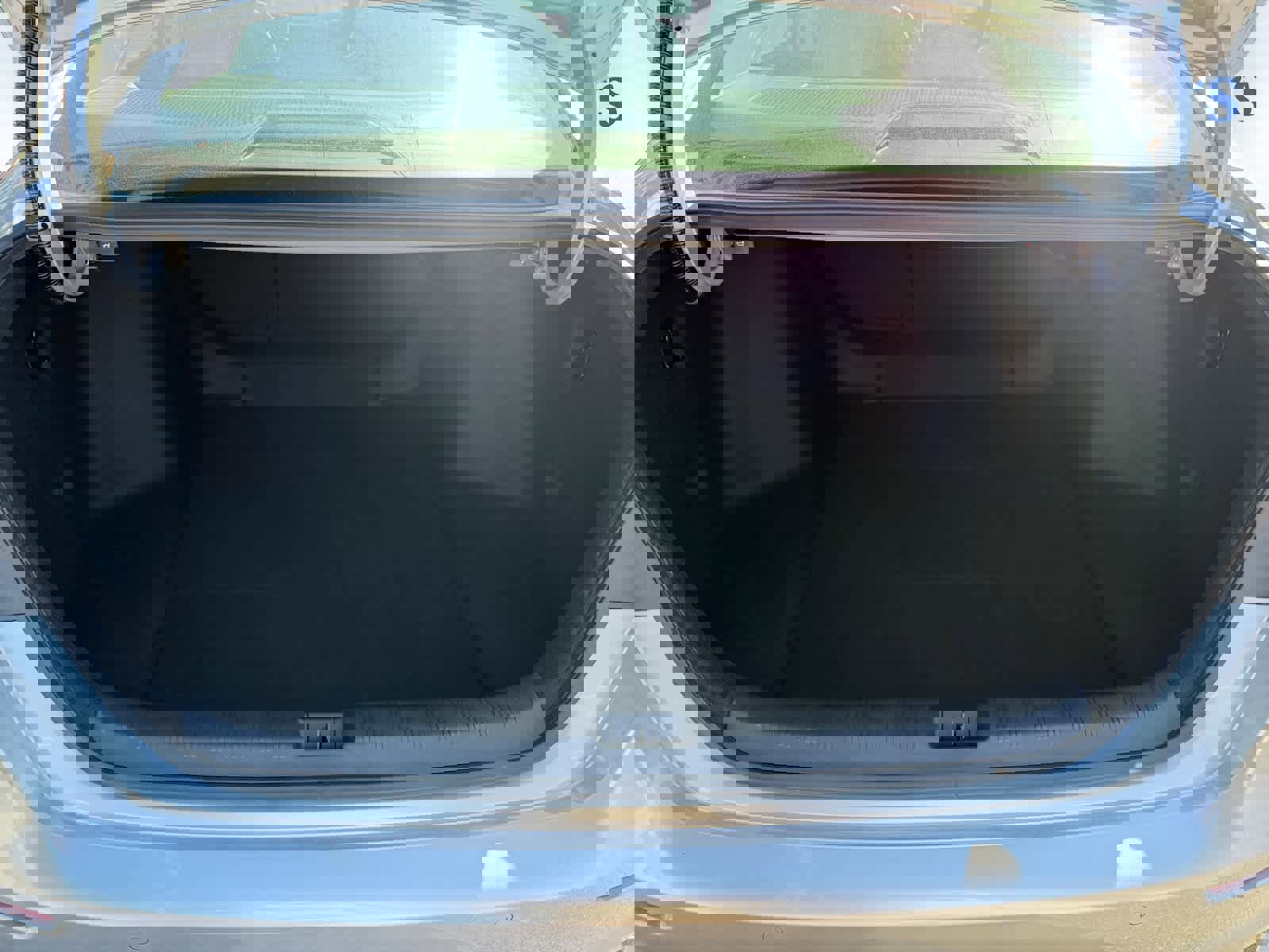 New 2025 Honda Accord Touring image 3