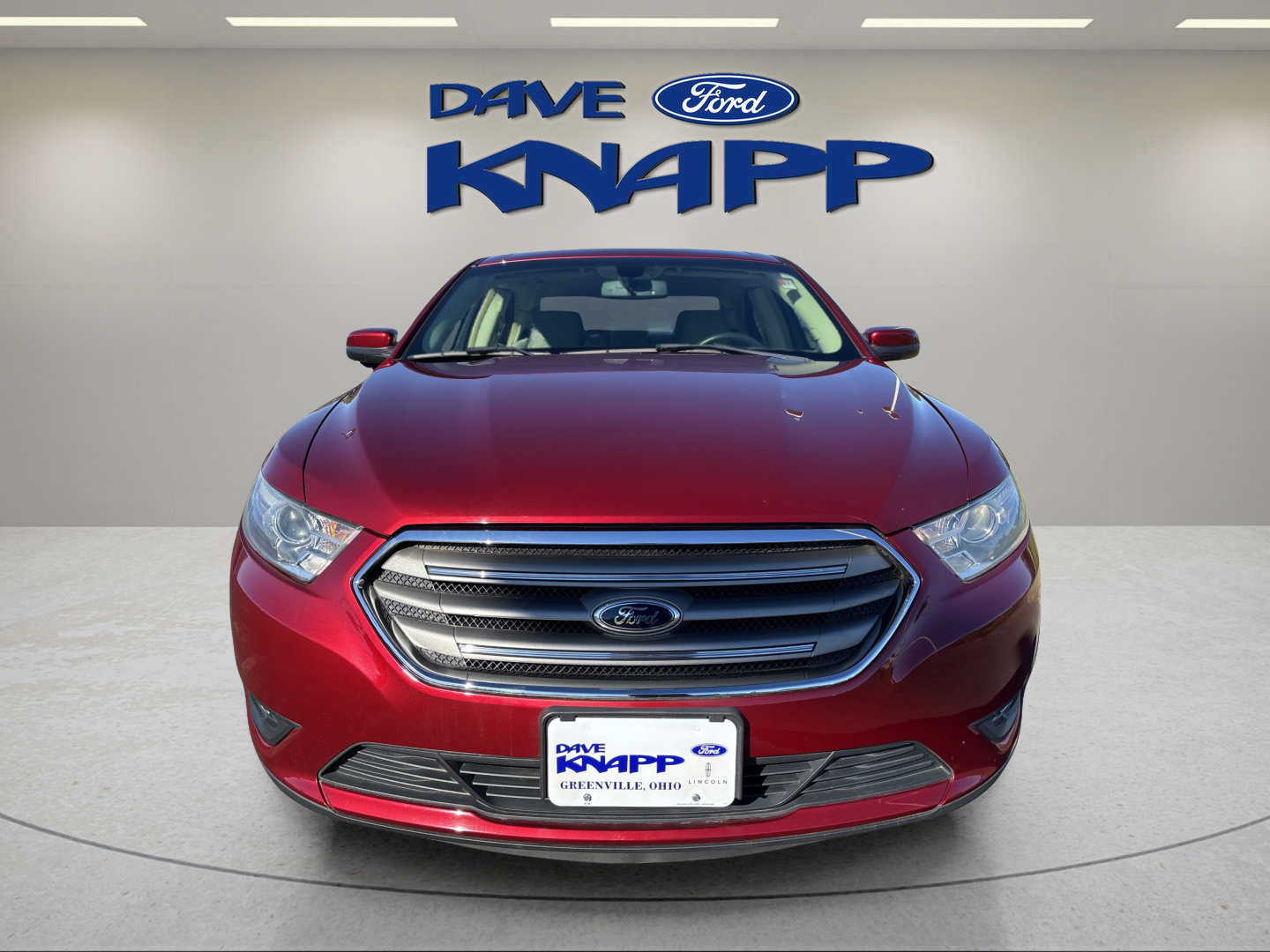 Used 2013 Ford Taurus SEL FWD image 2