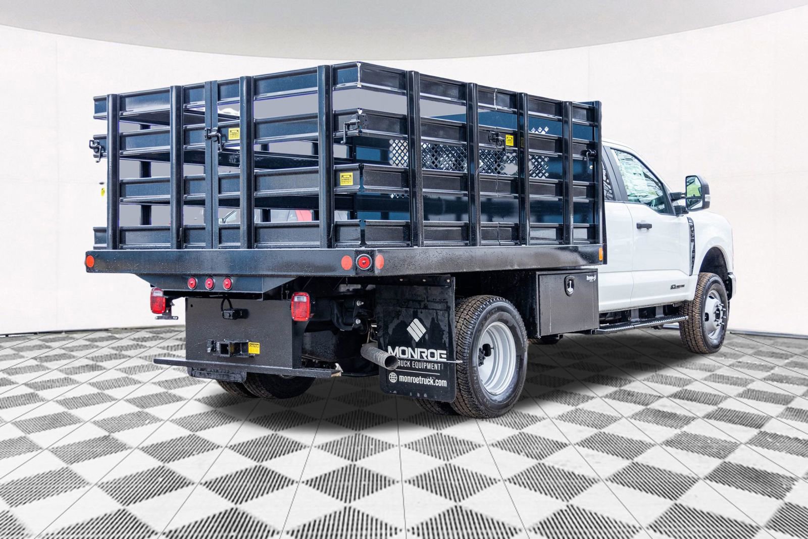 New 2023 Ford F350 XL w/ Snow Plow Prep Package image 8