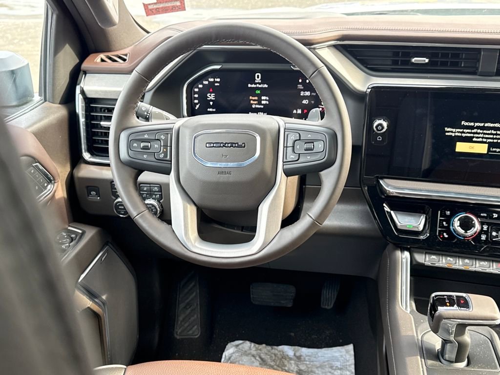 New 2026 GMC Sierra 1500 Denali w/ Denali Reserve Package image 14