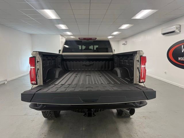 New 2026 Chevrolet Silverado 2500 ZR2 AWD/4WD image 8