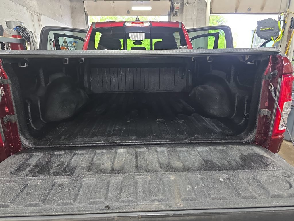 Used 2022 RAM 1500 Big Horn AWD/4WD image 12