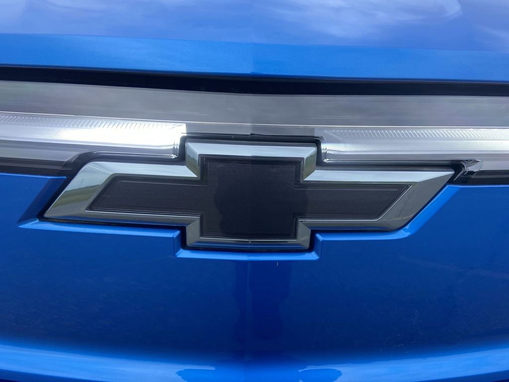 New 2025 Chevrolet Silverado EV RST image 10