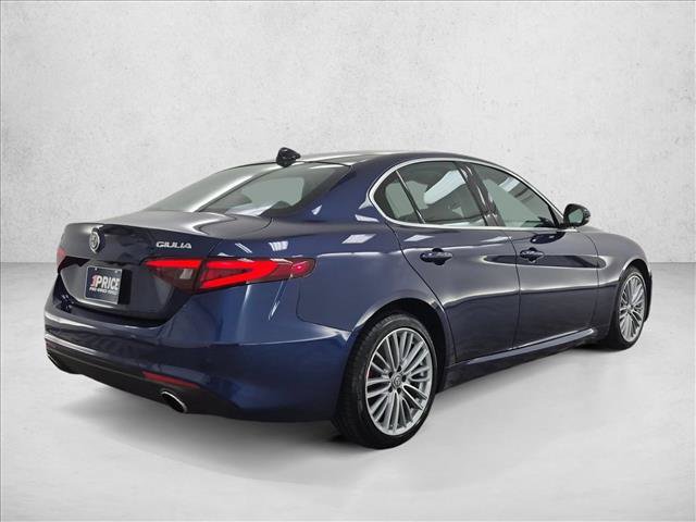 Used 2019 Alfa Romeo Giulia Ti w/ Quick Order Package 22X Lusso AWD/4WD image 5