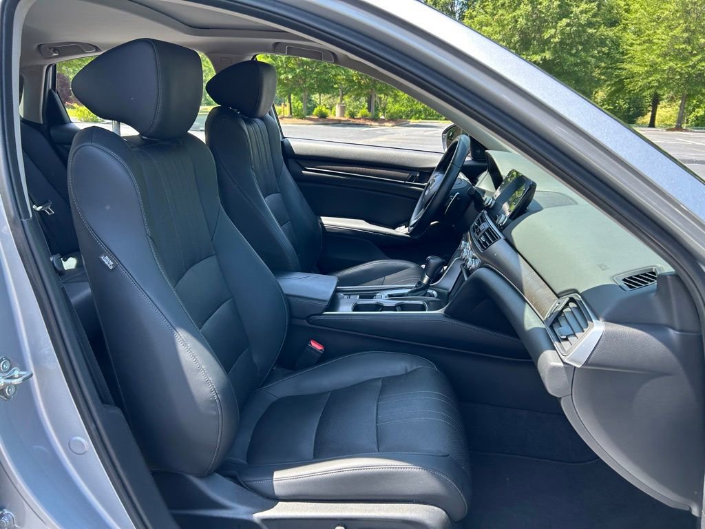 Used 2018 Honda Accord Touring image 46