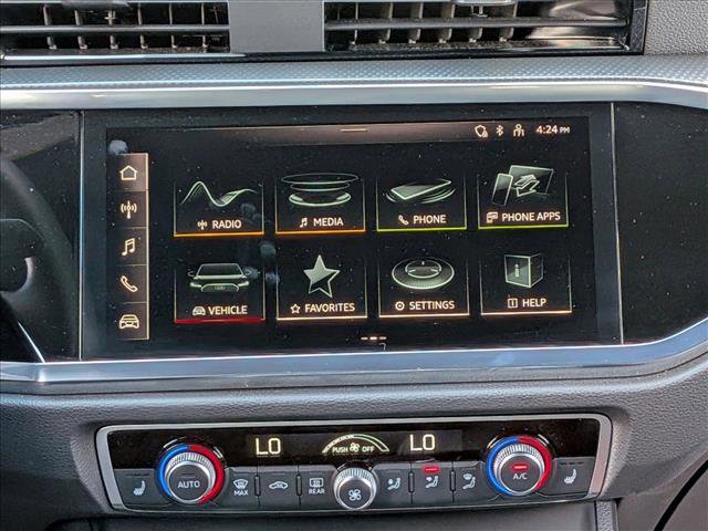 Certified 2025 Audi Q3 2.0T Premium w/ Convenience Package AWD/4WD image 12