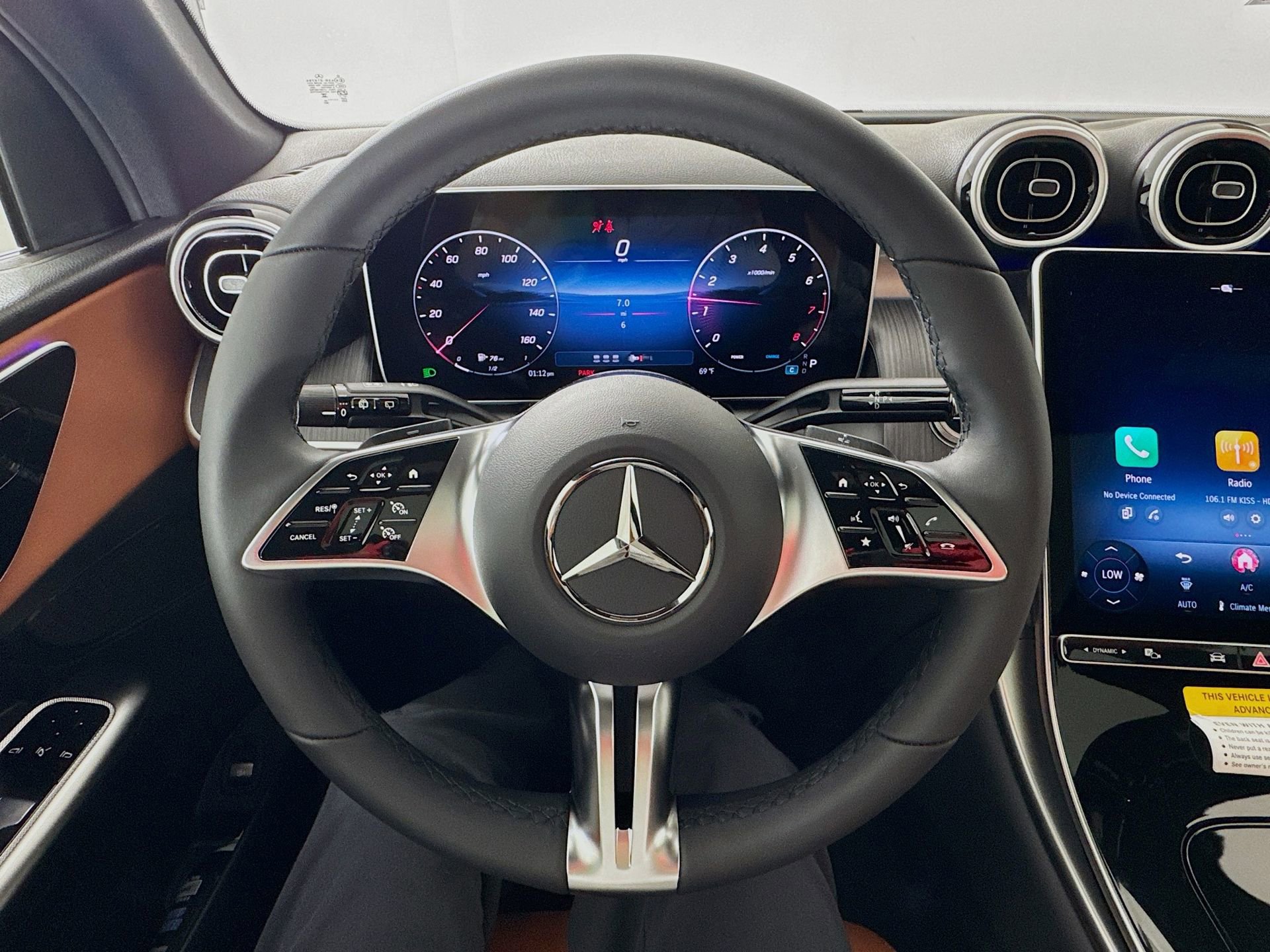 New 2026 Mercedes-Benz GLC 300 image 12