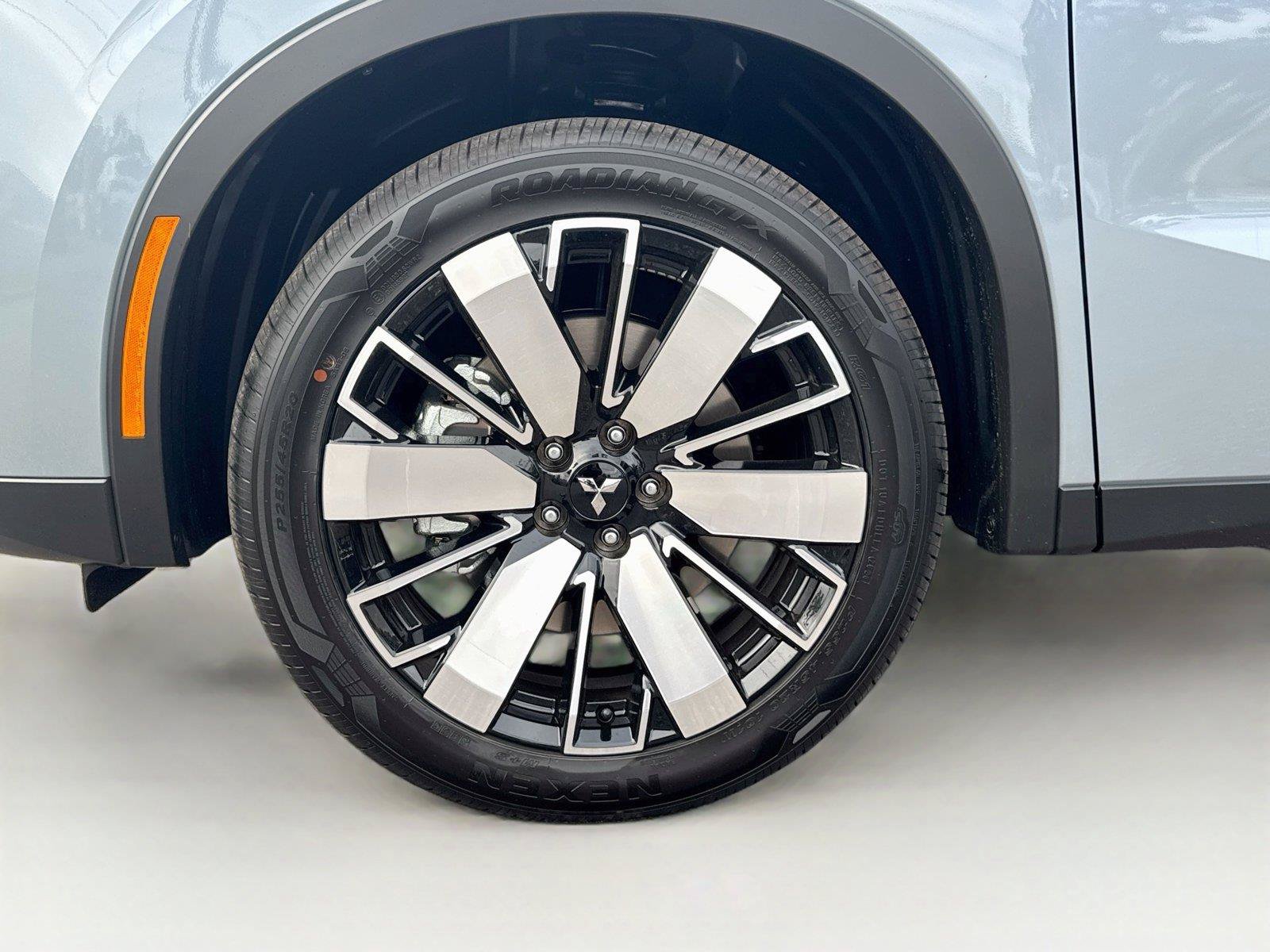 New 2026 Mitsubishi Outlander SE FWD image 33