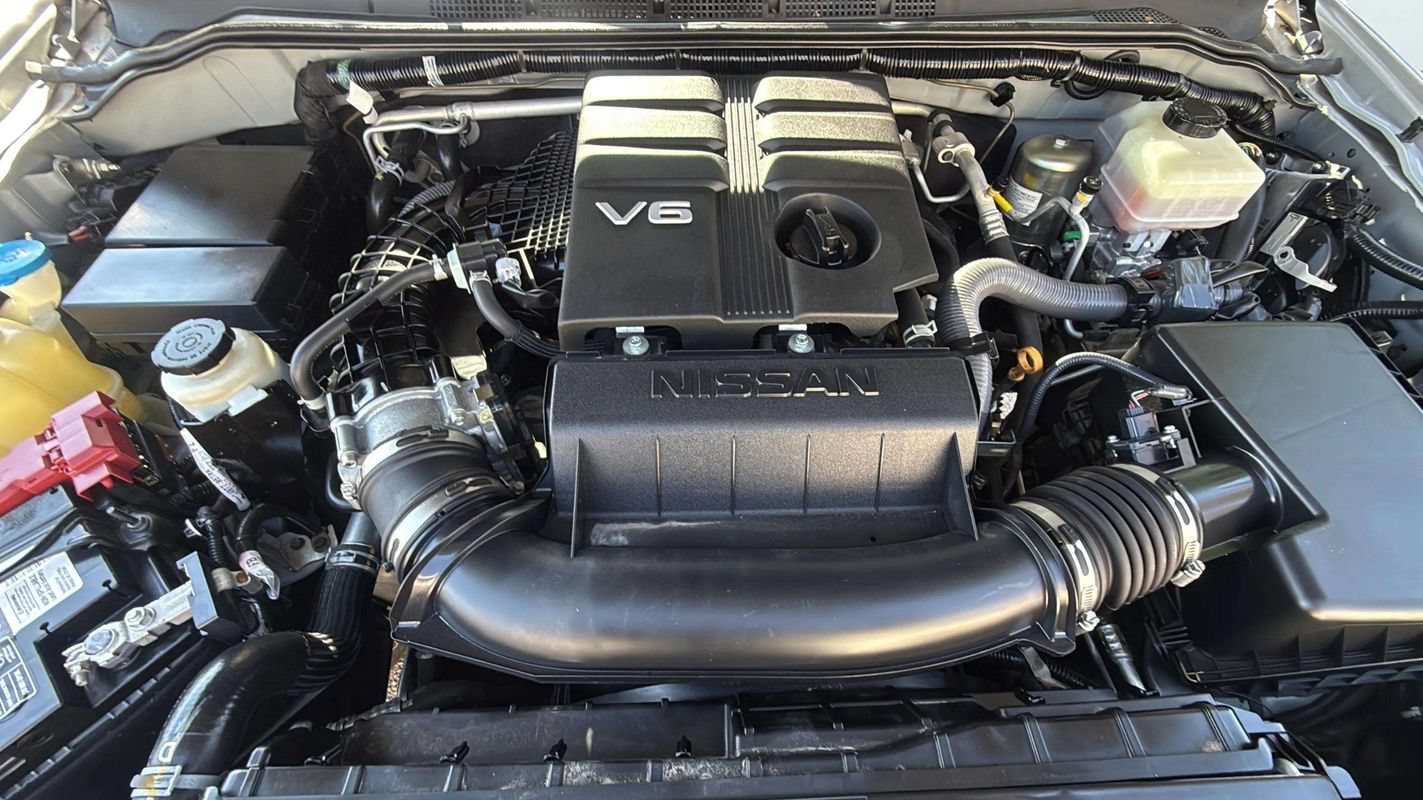 Used 2021 Nissan Frontier S AWD/4WD image 23