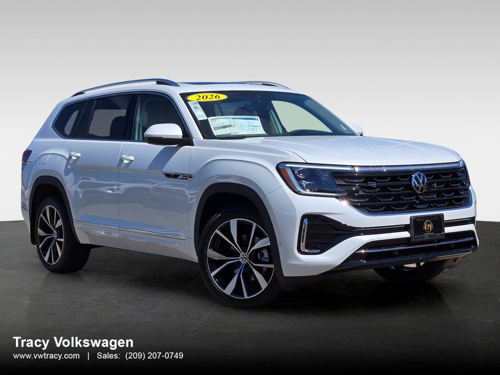 New 2026 Volkswagen Atlas SEL Premium R-Line image 1