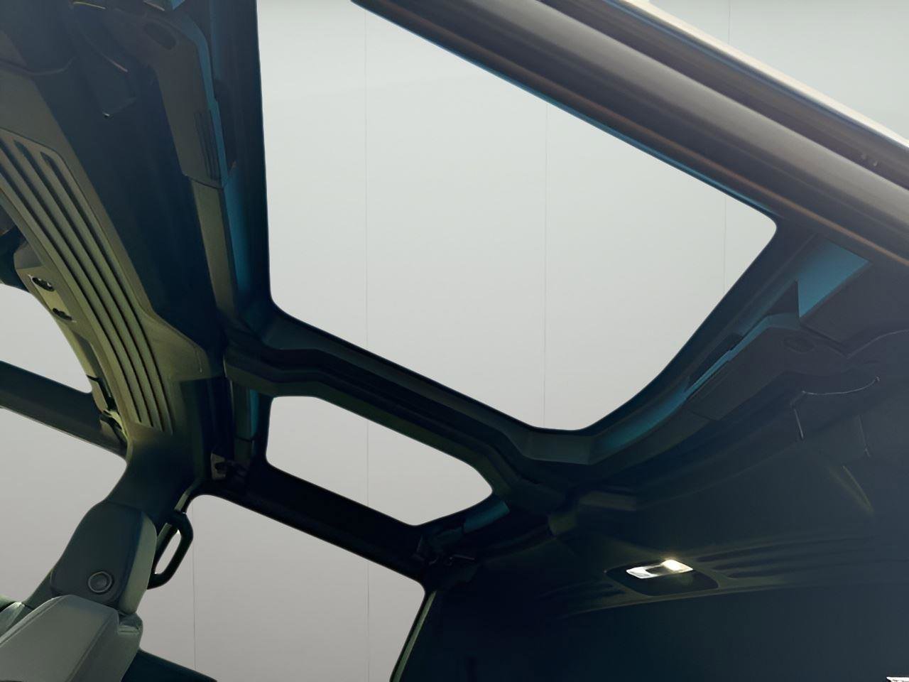 New 2024 GMC Hummer EV 3X w/ LPO, Illumination Package image 28