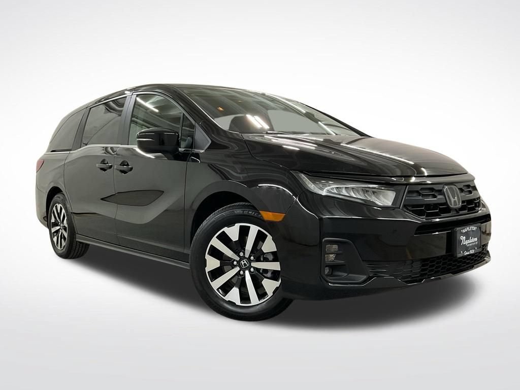 Certified 2026 Honda Odyssey EX-L image 5