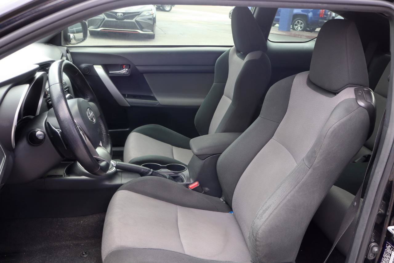 Used 2016 Scion tC FWD image 13