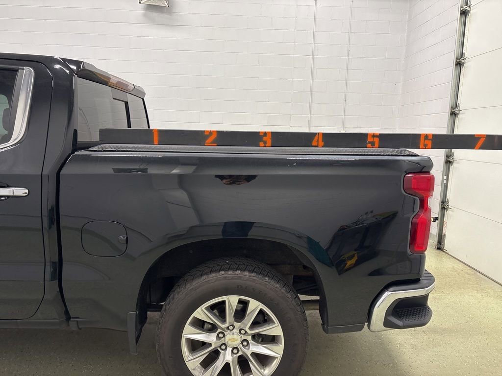 Used 2021 Chevrolet Silverado 1500 LTZ image 12