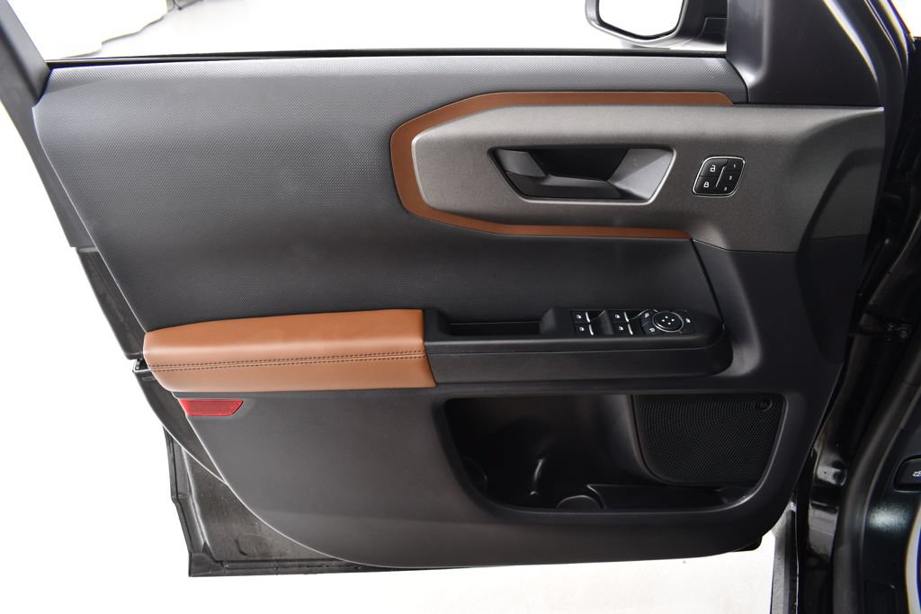 Used 2025 Ford Bronco Sport Outer Banks w/ Outer Banks Tech Package+ AWD/4WD image 25