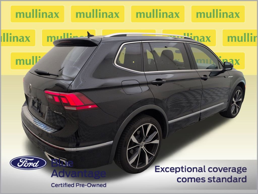 Used 2022 Volkswagen Tiguan SEL R-Line AWD/4WD image 3