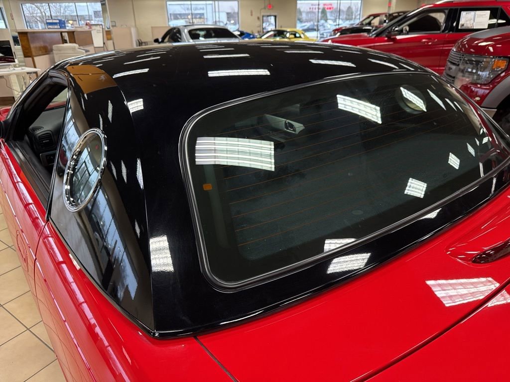 Used 2003 Ford Thunderbird image 6