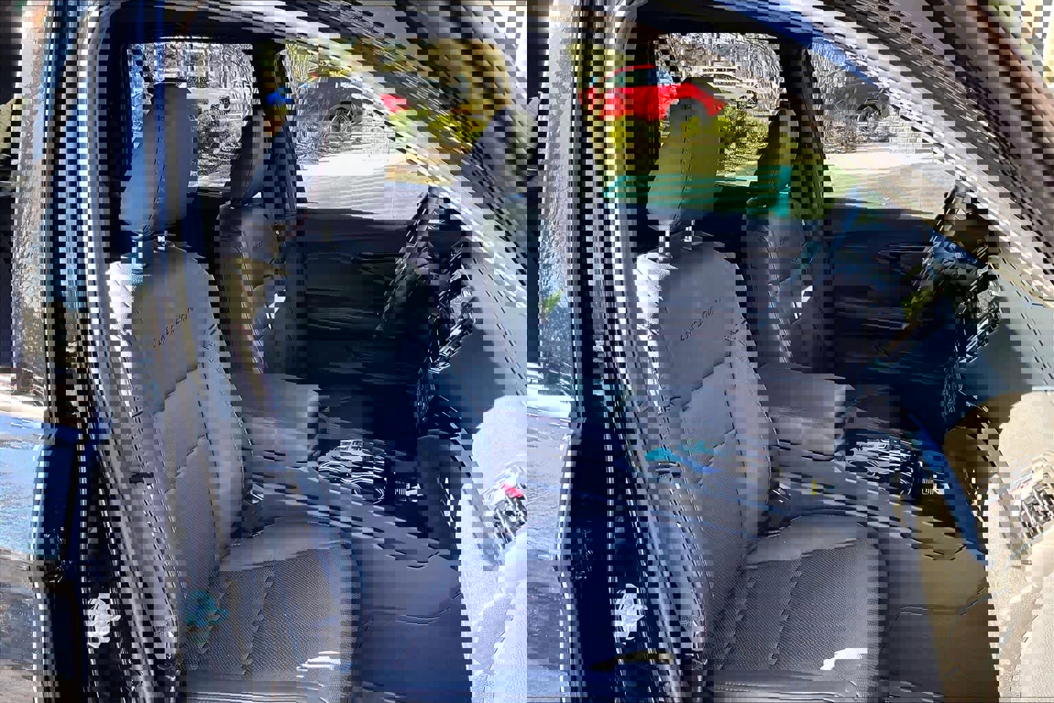 Used 2024 Honda Passport Black Edition image 8