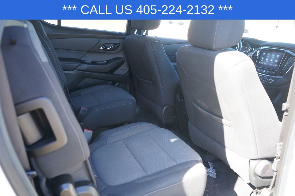 Used 2022 Chevrolet Traverse LT image 17