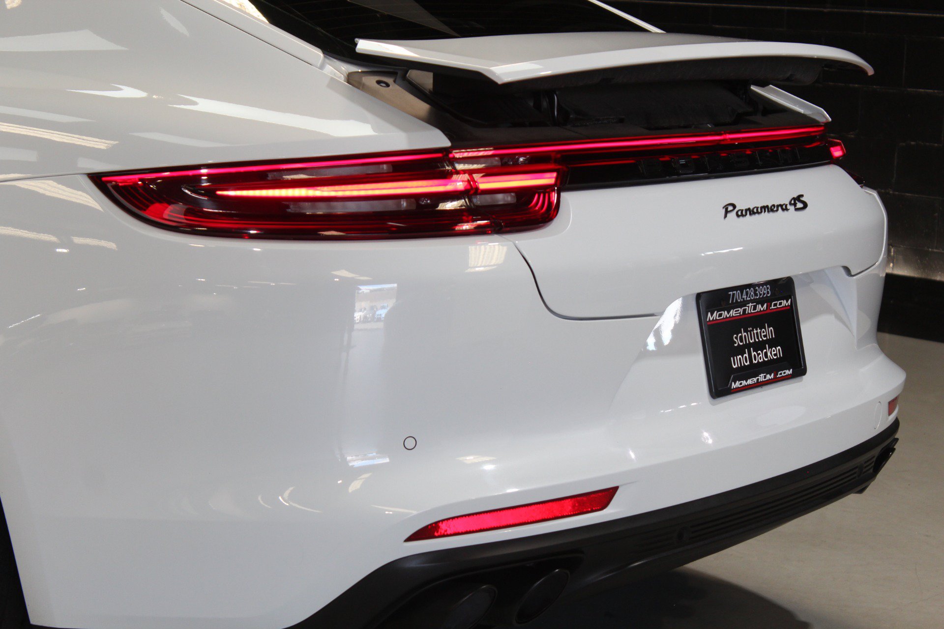 Used 2020 Porsche Panamera 4S AWD/4WD image 16