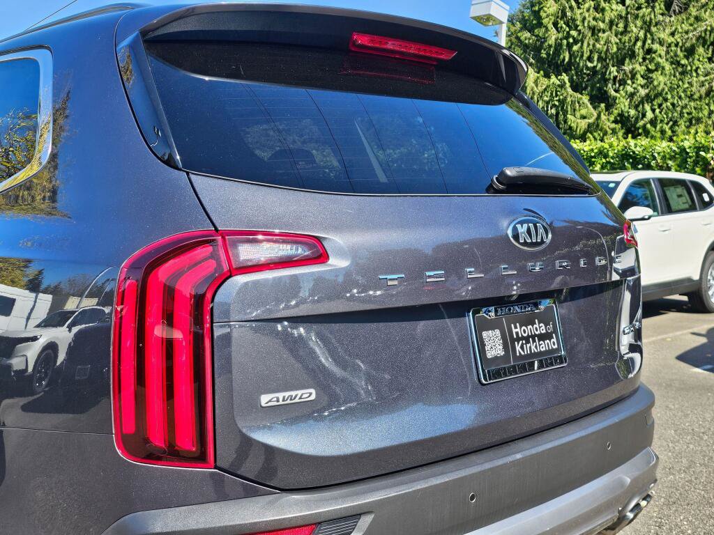 Used 2020 Kia Telluride EX AWD/4WD image 16