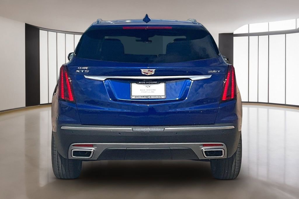 New 2026 Cadillac XT5 Premium Luxury w/ Driver Assist Package FWD image 4
