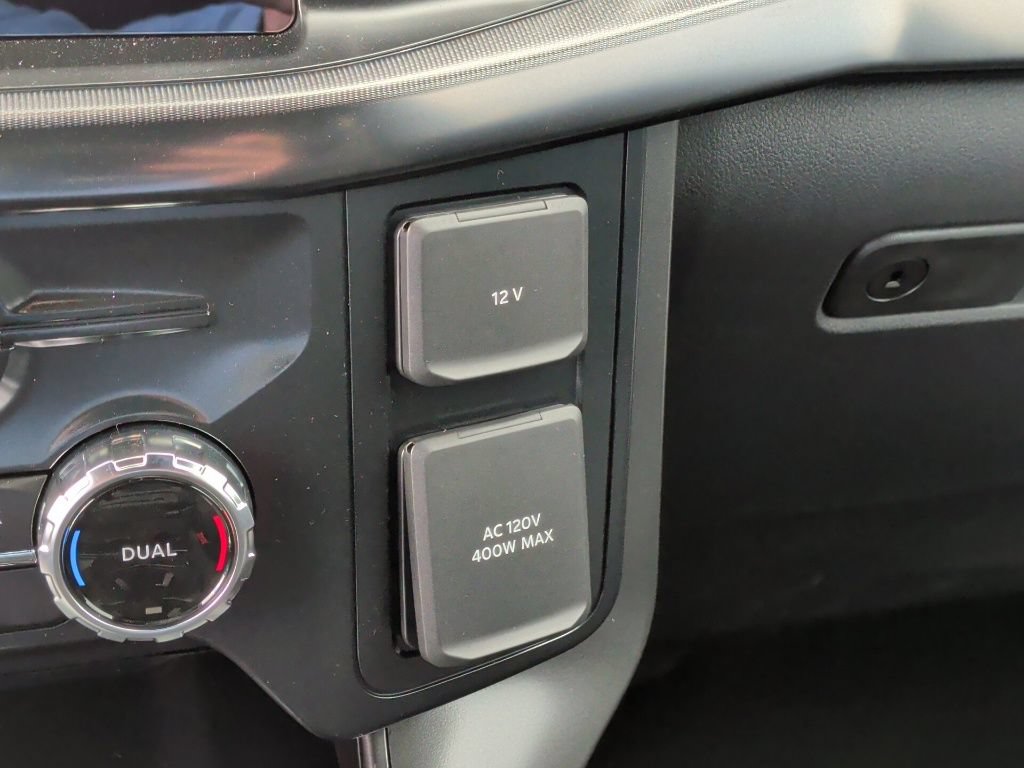 New 2026 Ford F150 Lariat w/ Equipment Group 502A High AWD/4WD image 32