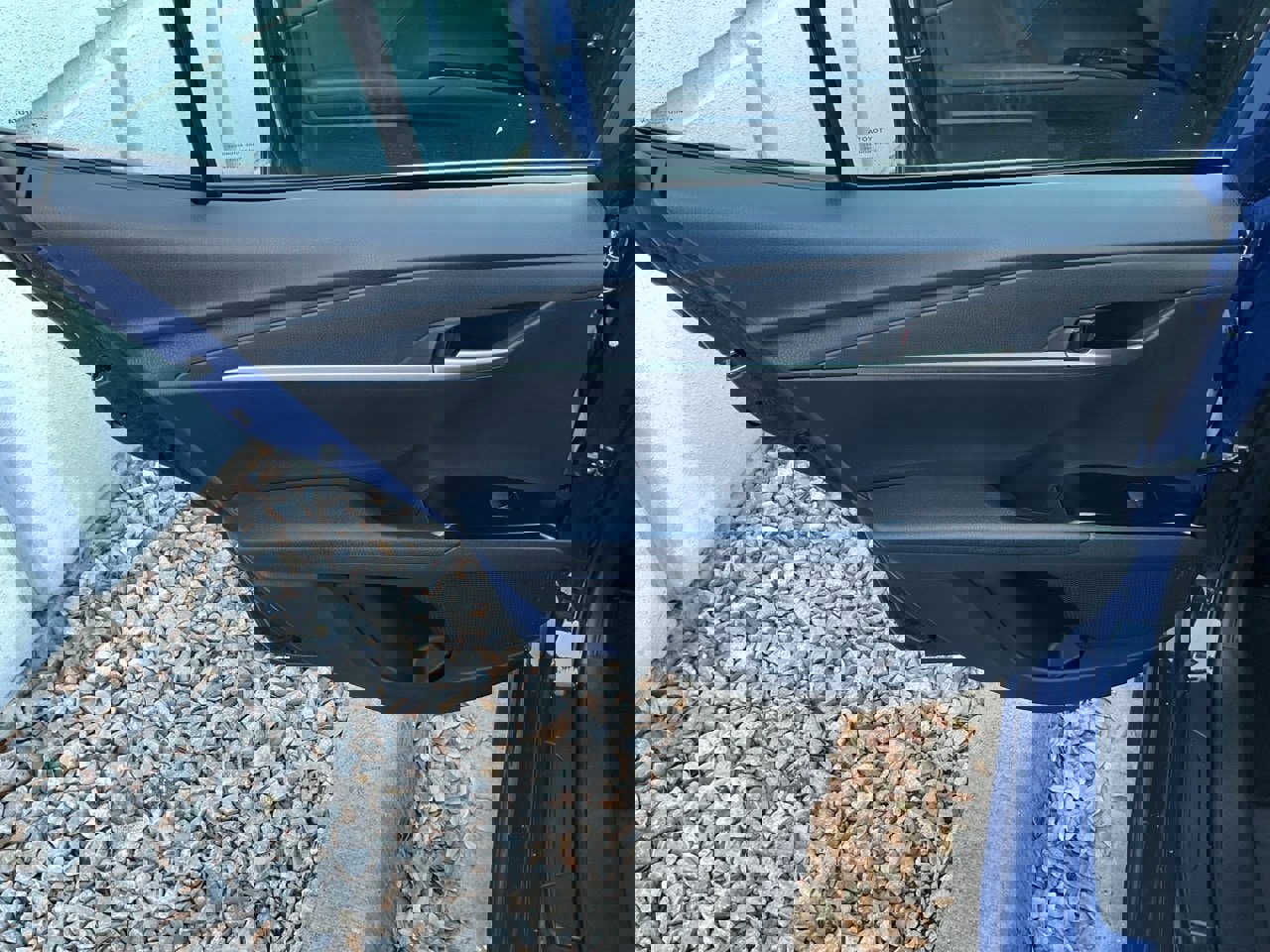 Used 2025 Toyota Camry SE image 17