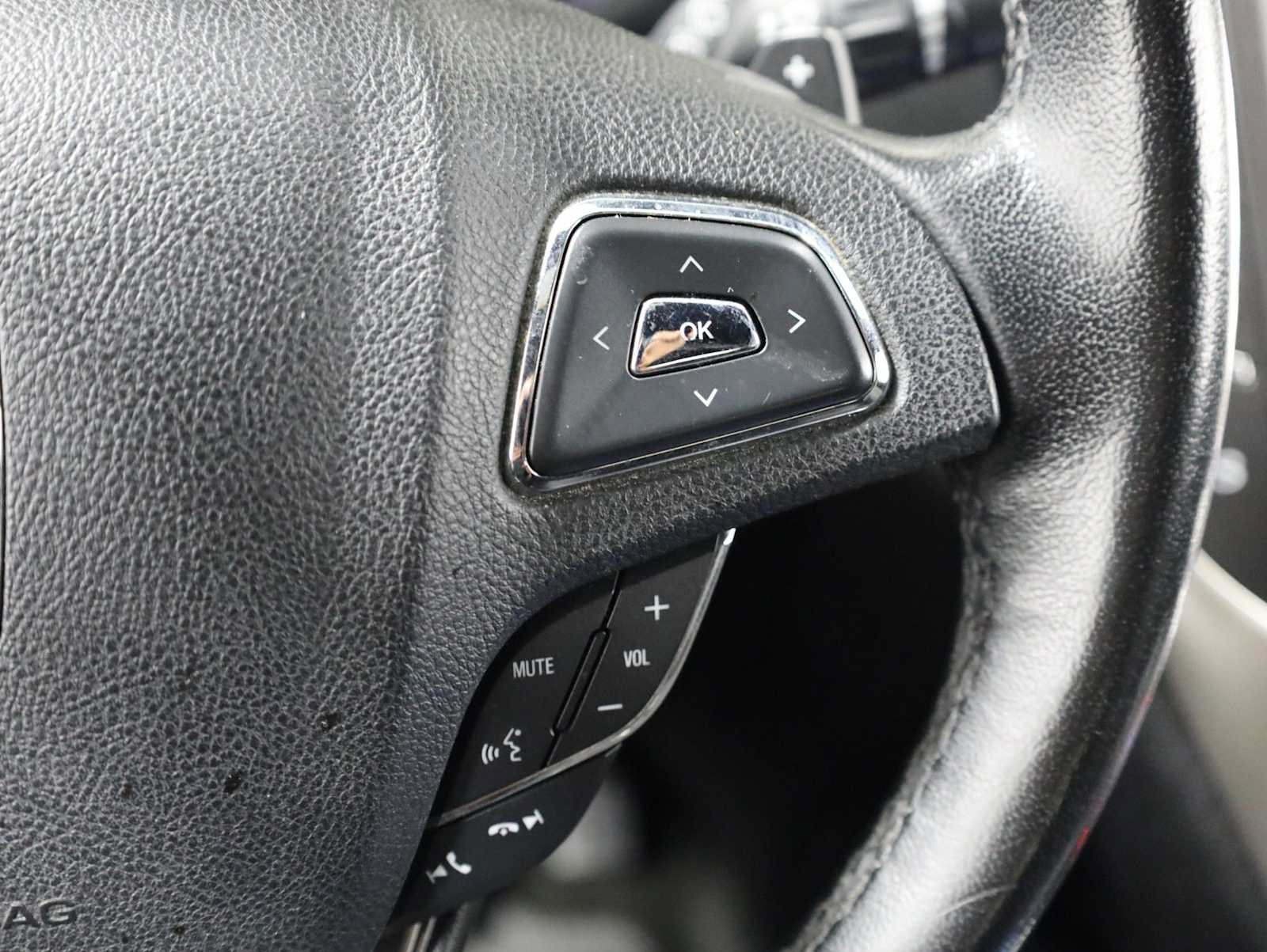 Used 2016 Lincoln MKC Premiere FWD image 25