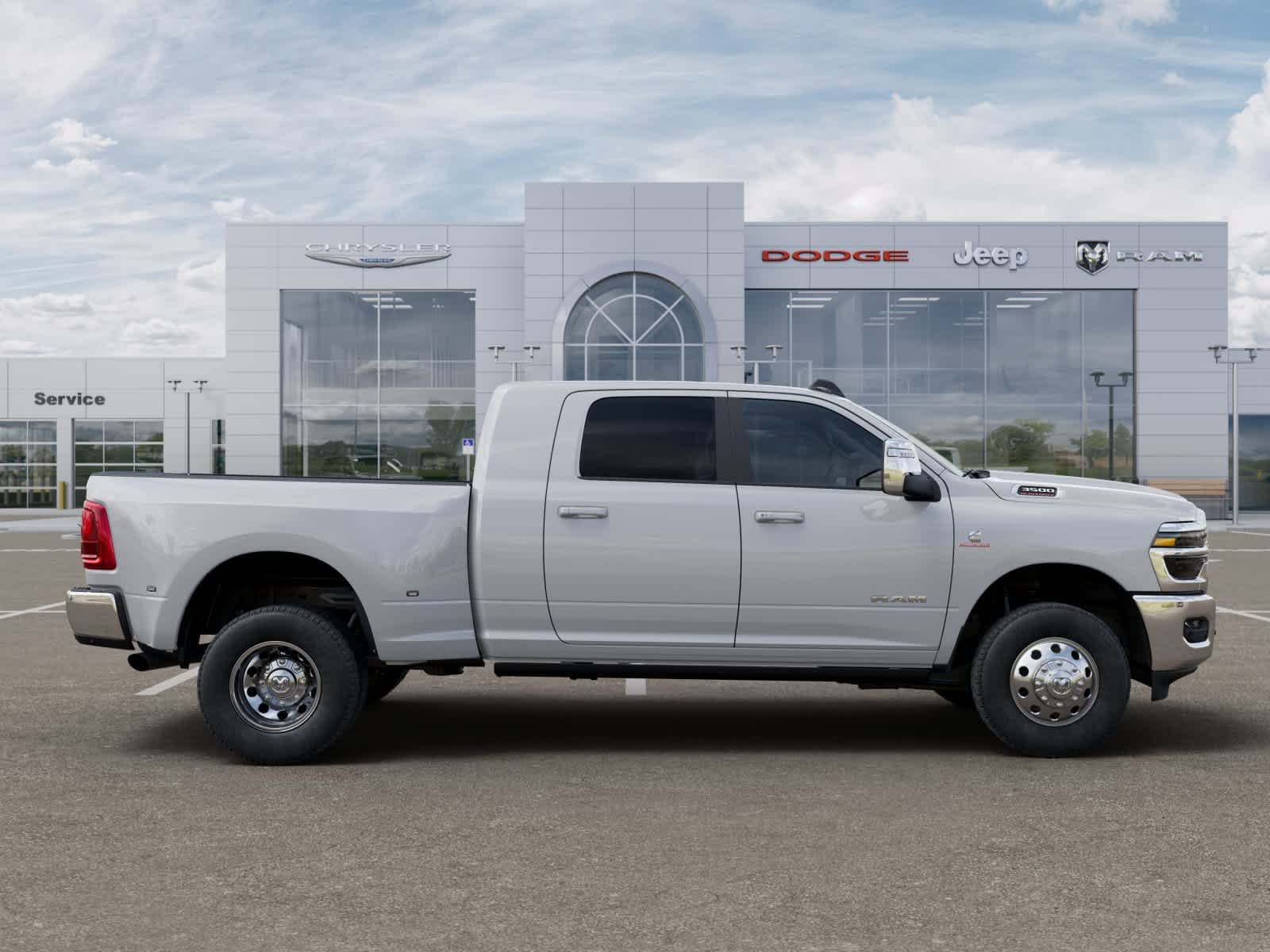 New 2026 RAM 3500 Laramie AWD/4WD image 86