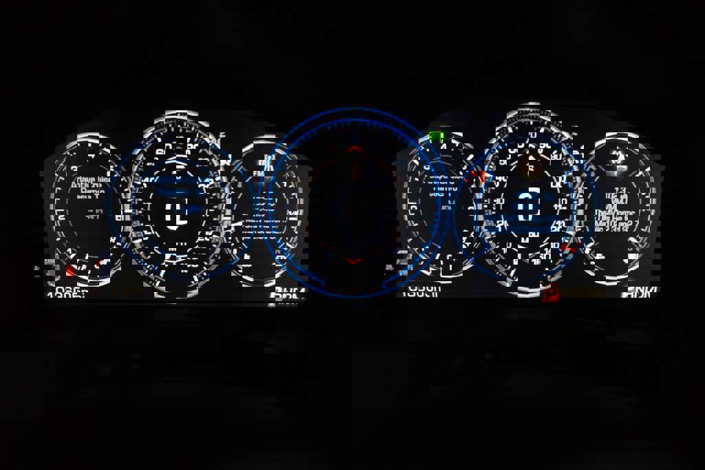 Used 2015 Cadillac Escalade ESV Premium image 45