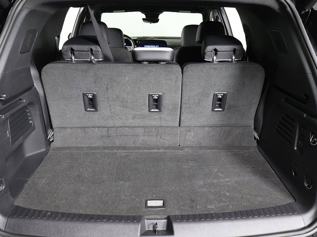 Used 2025 Chevrolet Traverse High Country w/ LPO, Cargo Package image 22