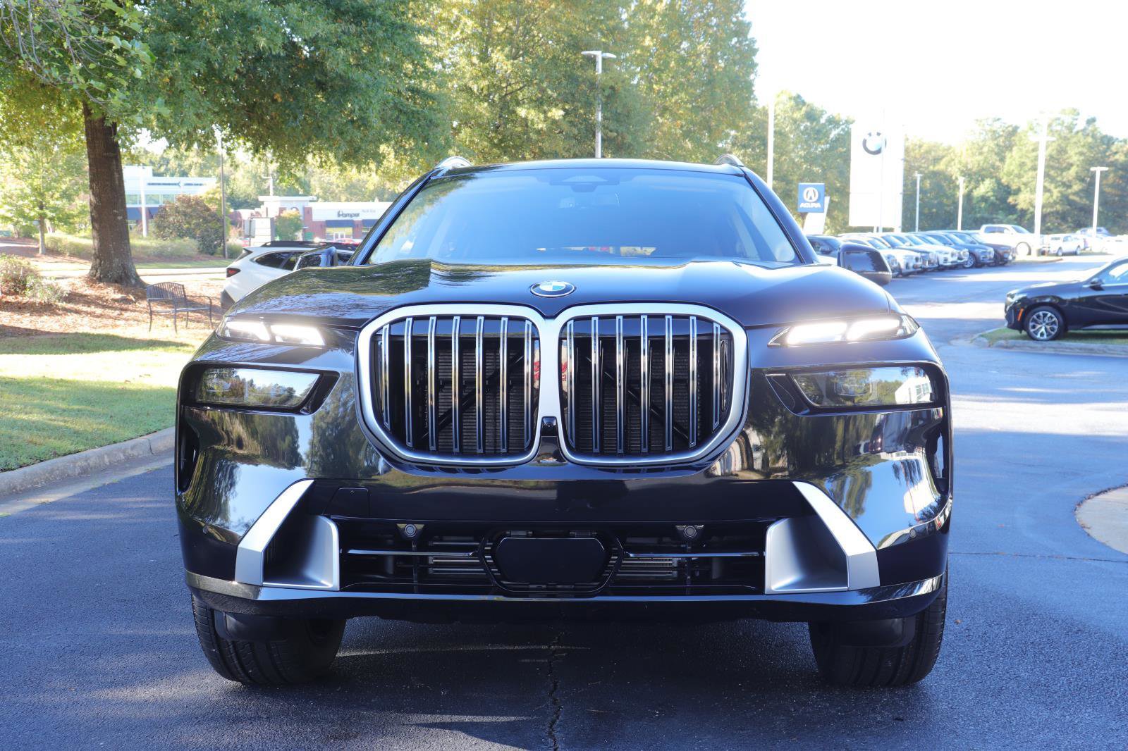 New 2026 BMW X7 xDrive40i w/ Premium Package image 2