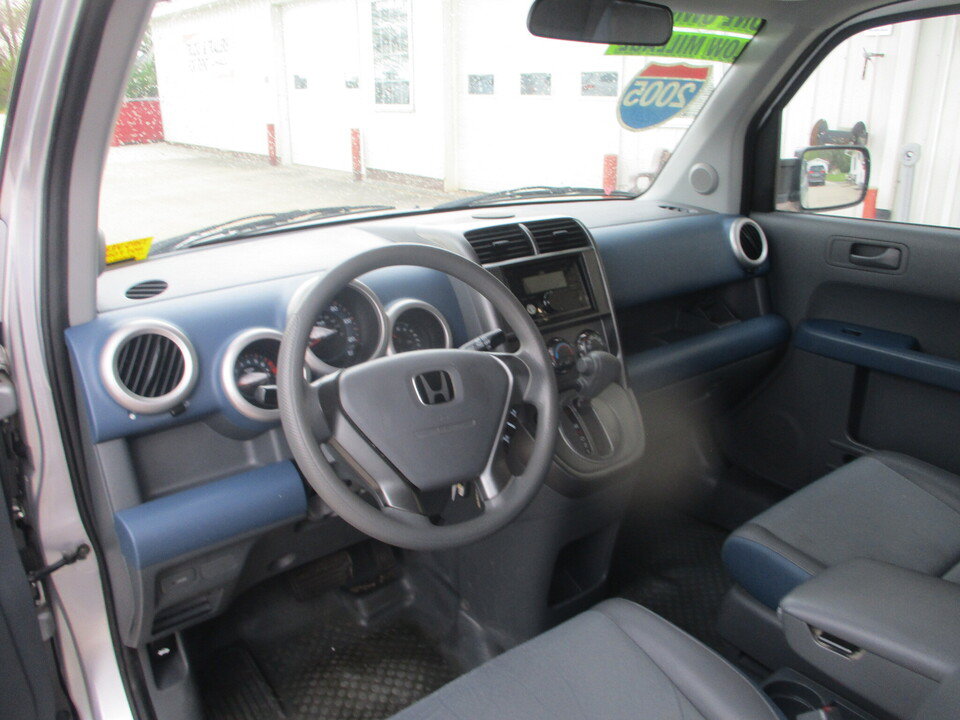 Used 2005 Honda Element LX image 7