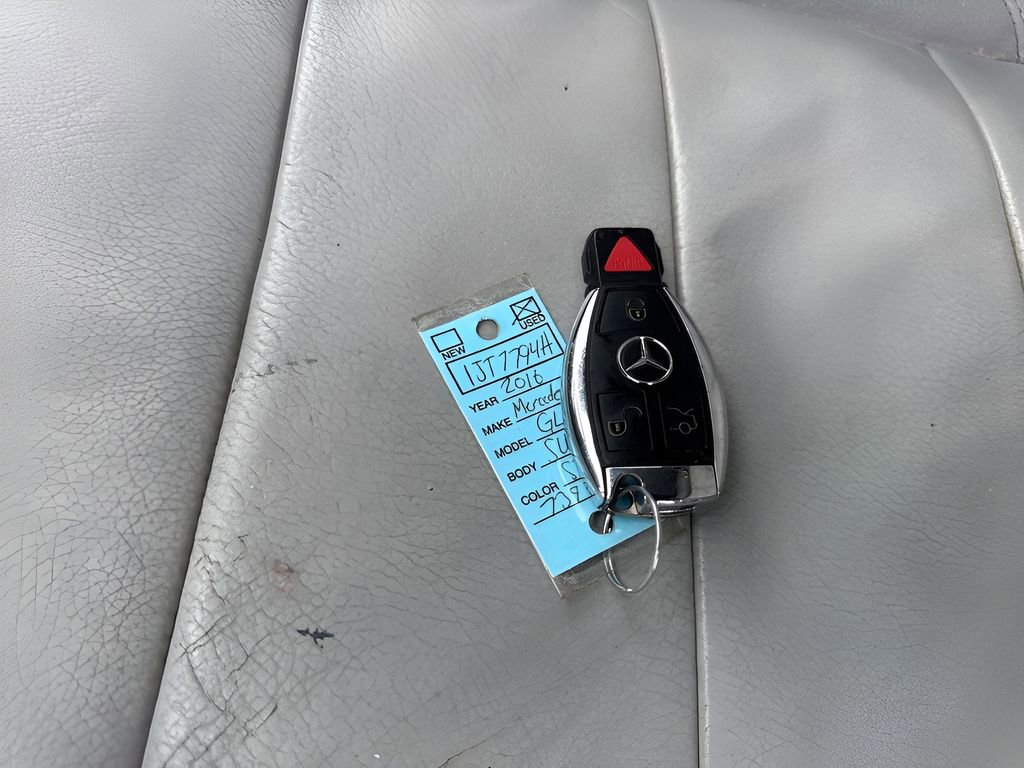 Used 2016 Mercedes-Benz GLE 350 image 34