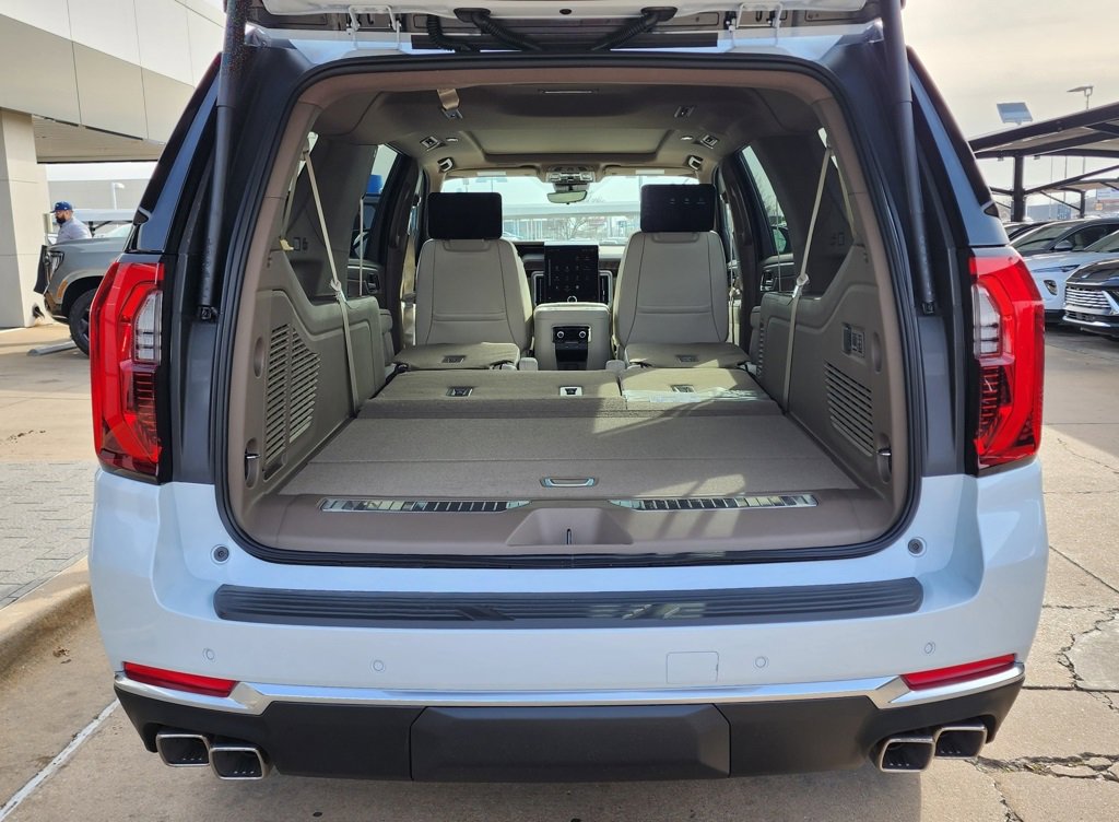 New 2026 GMC Yukon XL Denali w/ Denali Reserve Package image 61