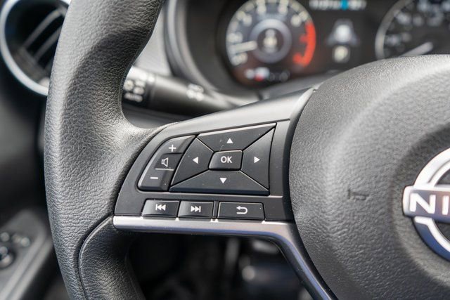 Used 2023 Nissan Kicks SV image 24