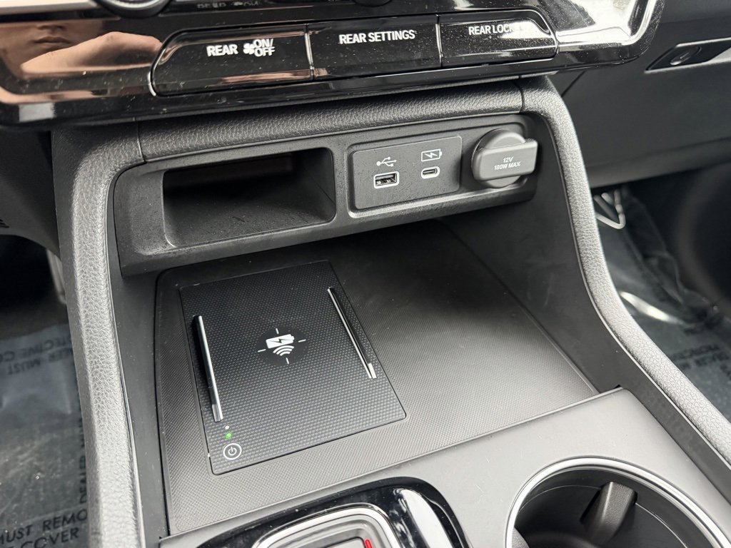 Used 2025 Honda Pilot Elite image 24