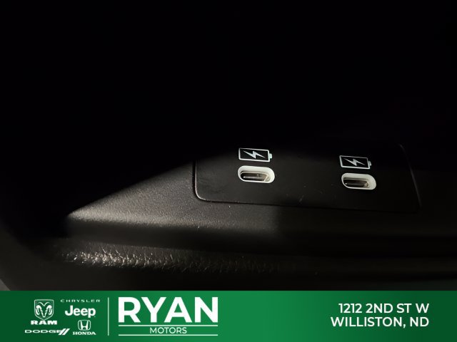 Used 2024 Honda CR-V Sport image 32